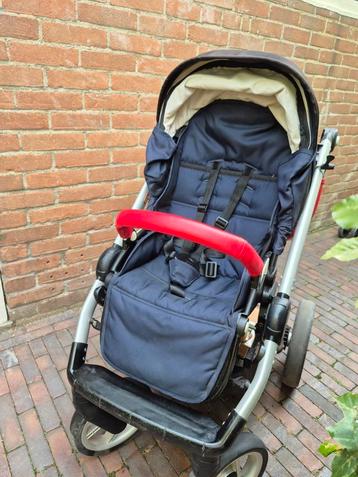 Mutsy Kinderwagen volledig en in goede staat! beschikbaar voor biedingen