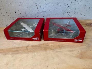 2x Herpa cessna 172 wit en D-ELRP rood   beschikbaar voor biedingen