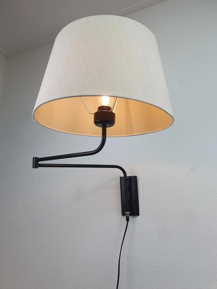 Nederlandse Verlichtings Industrie wandlamp. Vintage lamp., Huis en Inrichting, Lampen | Wandlampen, Ophalen of Verzenden