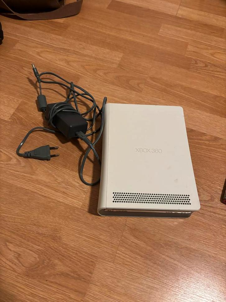 Xbox 360 HD DVD Speler, Spelcomputers en Games, Spelcomputers | Xbox 360, Gebruikt, 250 GB, Zonder controller, Ophalen of Verzenden