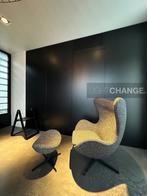 Fritz Hansen EGG Chair + Footstool in stof of leder NIEUW, Huis en Inrichting, Fauteuils, High-end Furniture, Nieuw, 75 tot 100 cm