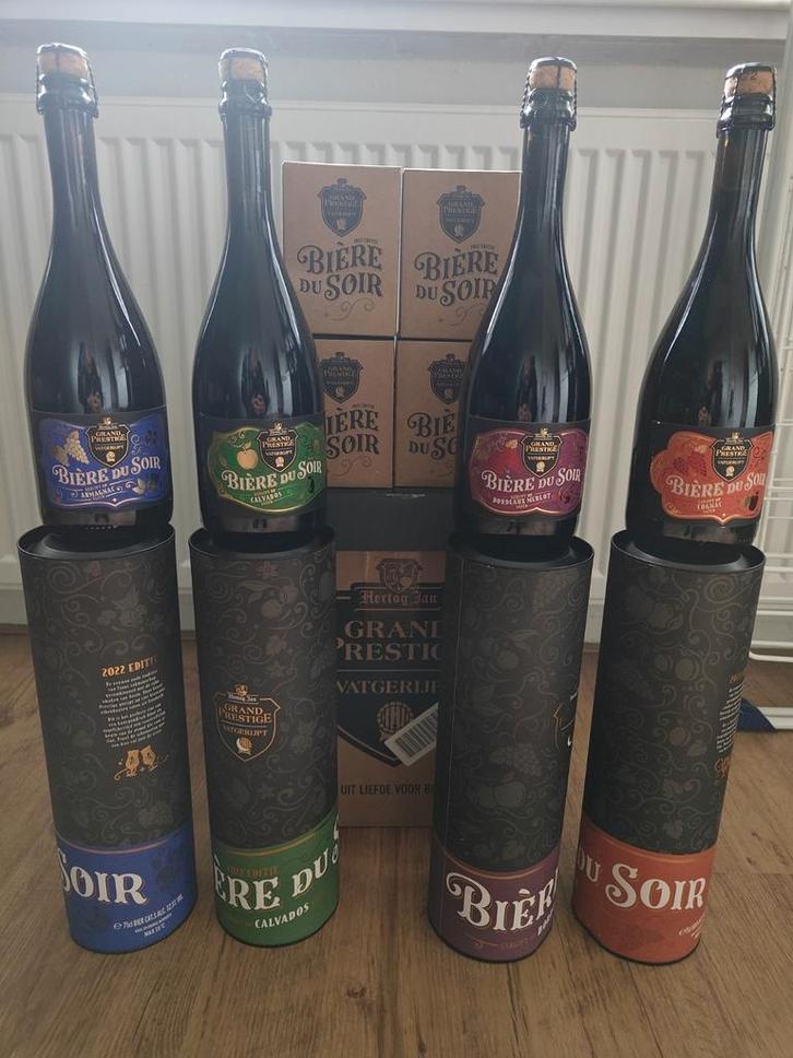 Hertog Jan Grand Prestige Bière du Soir 2022 + Glazen, Verzamelen, Biermerken, Nieuw, Flesje(s), Ophalen of Verzenden