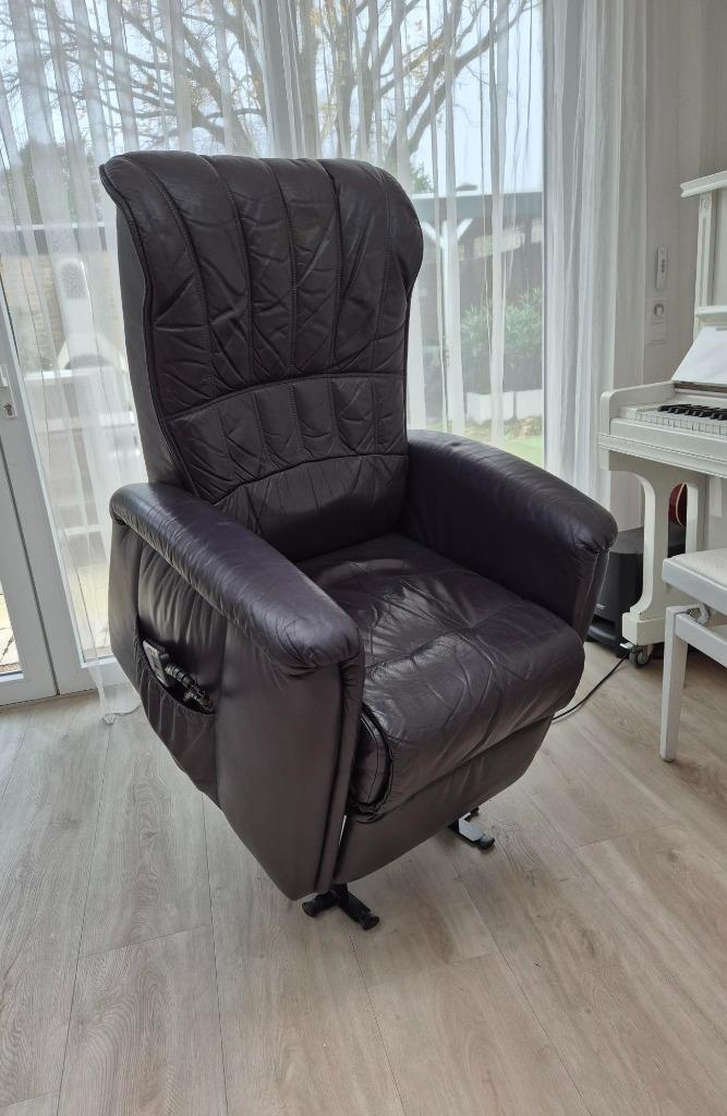 Relax Fauteuil en Sta Op Stoel, Huis en Inrichting, Fauteuils, Gebruikt, Leer, 50 tot 75 cm, 75 tot 100 cm, Ophalen