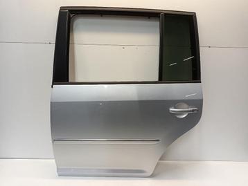 Portier links achter Volkswagen Touran beschikbaar voor biedingen