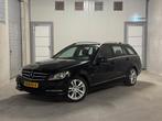 Mercedes-Benz C-Klasse C180 2011 Zwart NW APK, NAVI, PARKSEN, Auto's, Voorwielaandrijving, Zwart, Zwart, Handgeschakeld