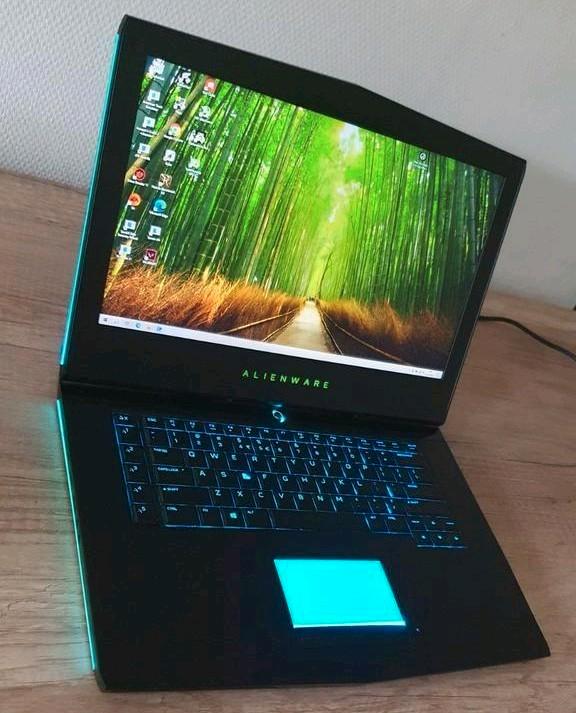 Alienware 15 – Core i7 + 16GB + GTX1070 + W11 (120Hz G-SYNC), Computers en Software, Windows Laptops, Zo goed als nieuw, 15 inch