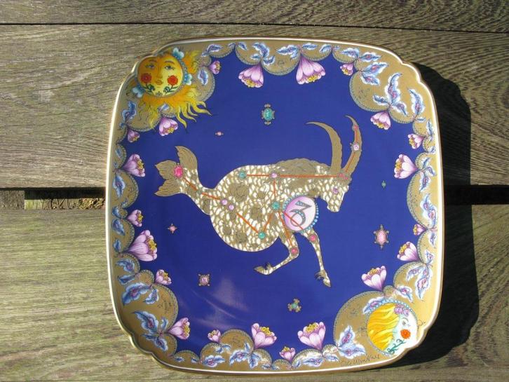 HUTSCHENREUTHER WANDBORD STEENBOK OLE WINTHER ZODIAK, Antiek en Kunst, Antiek | Wandborden en Tegels, Ophalen of Verzenden