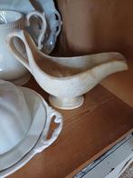 Zwaar beboterde sauskom,brocante servies, Ophalen of Verzenden