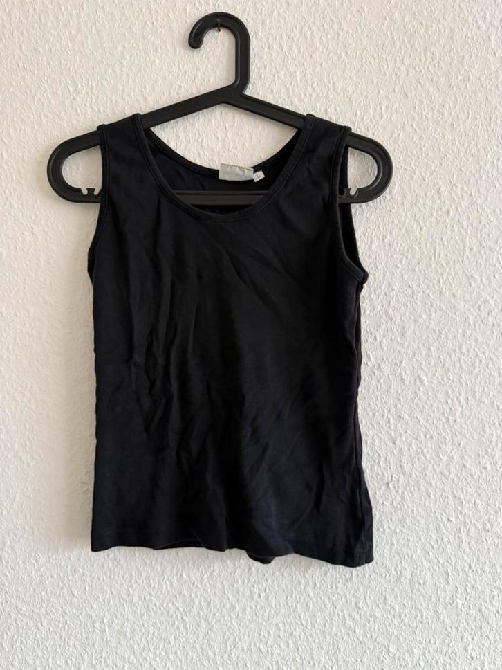 Zwart basic hemd van Cosmos Jeans, maat M, Kleding | Dames, Tops, Zo goed als nieuw, Maat 38/40 (M), Zwart, Zonder mouw, Ophalen of Verzenden