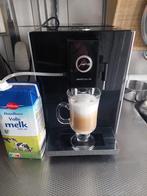 Te koop in top staat jura a5 koffiemachine, Gebruikt, Ophalen of Verzenden, Afneembaar waterreservoir, Koffiemachine