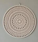Mooie gehaakte lichte zachtroze mandala 35 cm, Huis en Inrichting, Ophalen of Verzenden, Nieuw