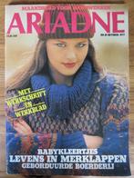 Ariadne handwerken oktober 1977 merklappen levens in merklap, Boeken, Borduren en Naaien, Ophalen of Verzenden, Zo goed als nieuw