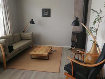  Industriele japandi minimalistische tafel massief hout