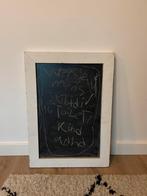 Krijtbord / schoolbord met witte houten lijst., Ophalen, Zo goed als nieuw, Krijtbord
