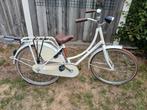 Omafiets van het Merk Batavus type Young Dutch, Ophalen, Zo goed als nieuw, 24 inch
