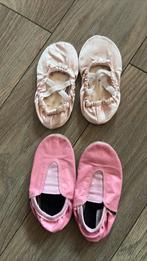 2 meisjes roze balletschoentjes maat 24/25 en maat 26, Ophalen, Zo goed als nieuw, Schoenen