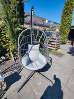Hangei 1 jaar oud, Tuin en Terras, Tuinstoelen, Ophalen, Zo goed als nieuw, Rotan