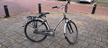 Gazelle Damesfiets 26 inch - Zadel aan vervanging toe beschikbaar voor biedingen