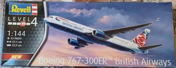 Revell B767 schaal 1/144 beschikbaar voor biedingen