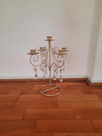 Kandelaar 5 kaarsen goud beschikbaar voor biedingen