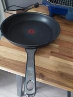 Koeke/ hapjespan zware kwaliteit tefal, Huis en Inrichting, Keuken | Potten en Pannen, Ophalen of Verzenden, Zo goed als nieuw
