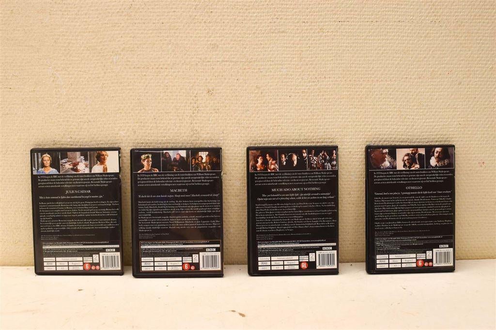8 disc box The Shakespeare Collection 47494, Ophalen of Verzenden, Gebruikt