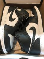 Air Jordan mid 1 panda elephant zgan 39, Ophalen of Verzenden, Zo goed als nieuw, Sneakers of Gympen