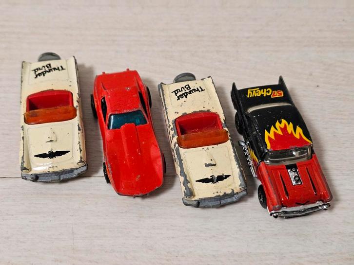 Matchbox/Hot Wheels Auto's - Thunderbird, Corvette, Chevy, Hobby en Vrije tijd, Modelauto's | 1:18, Ophalen of Verzenden