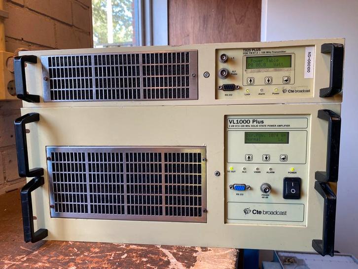 CTE VL1000 1KW Mosfet, Telecommunicatie, Zenders en Ontvangers, Gebruikt, Zender, Ophalen