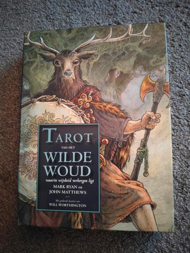 Tarot van het Wilde Woud, Boeken, Esoterie en Spiritualiteit, Zo goed als nieuw, Overige typen, Tarot of Kaarten leggen, Ophalen of Verzenden