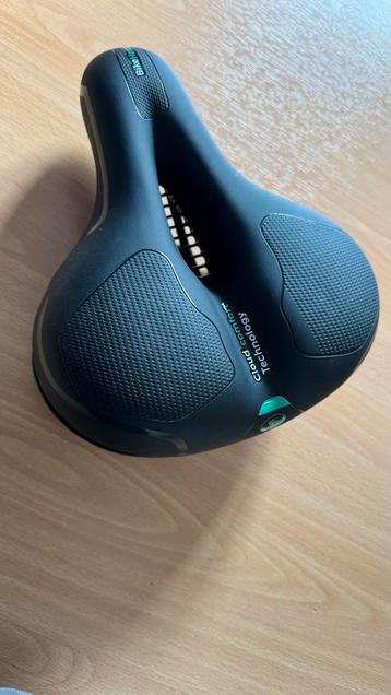 Nieuw Comfortabel Fietszadel beschikbaar voor biedingen