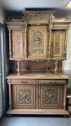 Antieke Kast met Houtsnijwerk Henri deux, Ophalen