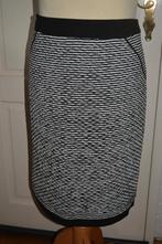 Frank Walder, mooie vlotte stretch rok, maat 44, Kleding | Dames, Rokken, Zwart, Maat 42/44 (L), Ophalen of Verzenden, Zo goed als nieuw