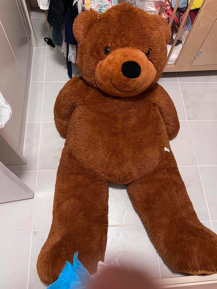 Grote Knuffelbeer – 135 cm!, Verzamelen, Beren en Cherished Teddies, Zo goed als nieuw, Stoffen beer, Overige merken, Ophalen of Verzenden