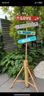Wegwijzer Hawaii / Ibiza / apres-ski, Ophalen, Zo goed als nieuw
