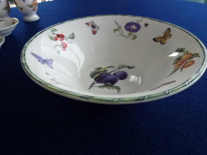 JBS Fruit & Flower's Schaaltje, Huis en Inrichting, Keuken | Servies, Zo goed als nieuw, Schaal of Schalen, Overige stijlen, Porselein