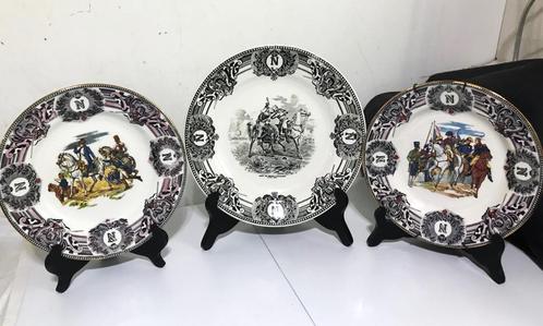 Napoleon Boch groot Bord  24cm 😍💑🤗🤗🎁👌, Antiek en Kunst, Antiek | Keramiek en Aardewerk, Ophalen of Verzenden