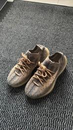 Yeezy 380 (maat 40), Kleding | Heren, Schoenen, Ophalen of Verzenden, Zo goed als nieuw