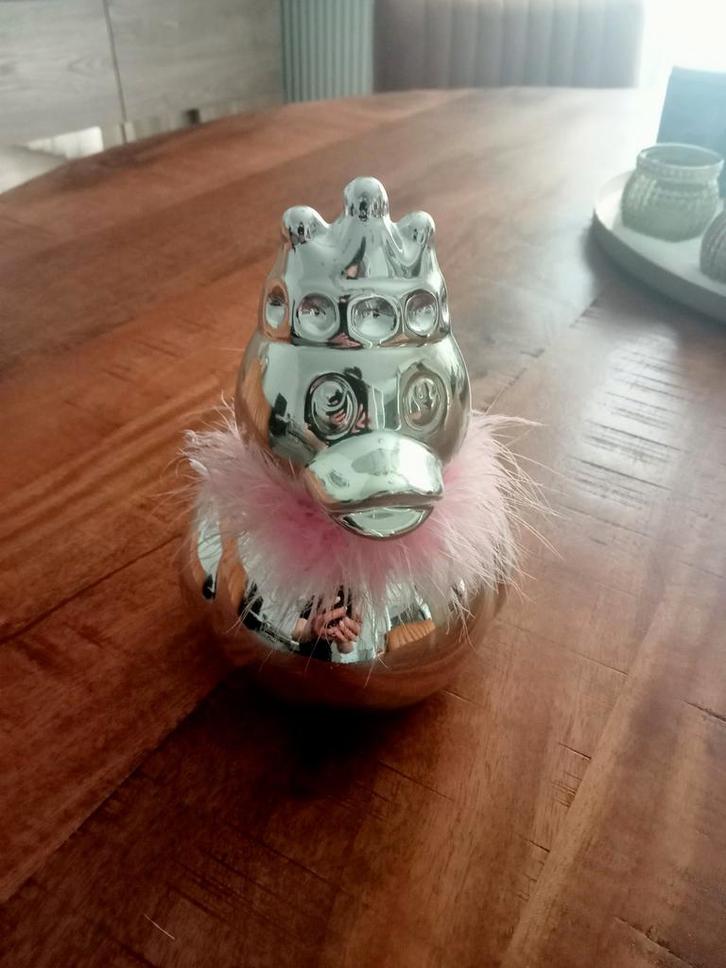 Zilveren Duck spaarpot met roze veren kraag, Verzamelen, Spaarpotten, Zo goed als nieuw, Dier, Ophalen of Verzenden