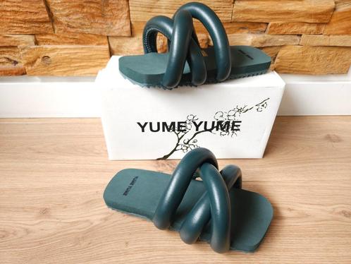 Yume Yume tyre slide forest green Sandalen Nieuw mt 40 Vegan, Kleding | Dames, Schoenen, Nieuw, Sandalen of Muiltjes, Groen, Ophalen of Verzenden