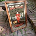 Beefeater vintage spiegel, Antiek en Kunst, Ophalen of Verzenden, Minder dan 50 cm, Minder dan 100 cm