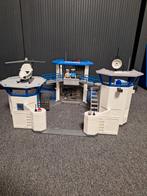 Playmobil Politiebureau met Helikopter, Kinderen en Baby's, Speelgoed | Playmobil, Ophalen of Verzenden, Zo goed als nieuw, Complete set