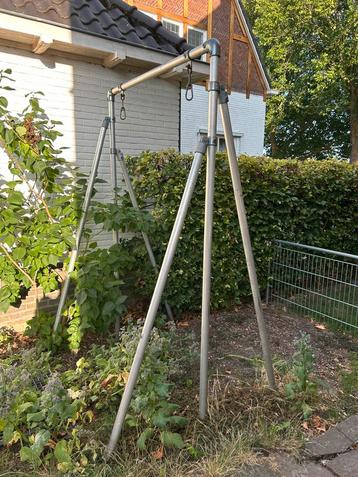 Schommel frame aluminium beschikbaar voor biedingen