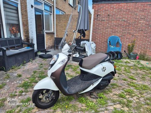 Snorscooter Sym Mio 50, Fietsen en Brommers, Scooters | SYM, Gebruikt, Mio, Benzine, Ophalen