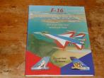 F-16 : 25 jaar in dienst van de Koninklijke Luchtmacht (KLU), Verzamelen, Ophalen of Verzenden, Zo goed als nieuw, Boek of Tijdschrift