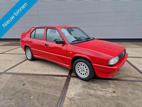 Alfa Romeo 33 1.7 QV UNIEK!, Auto's, Alfa Romeo, Bedrijf, Te koop, Elektrische ramen, Lichtmetalen velgen, Benzine, Hatchback