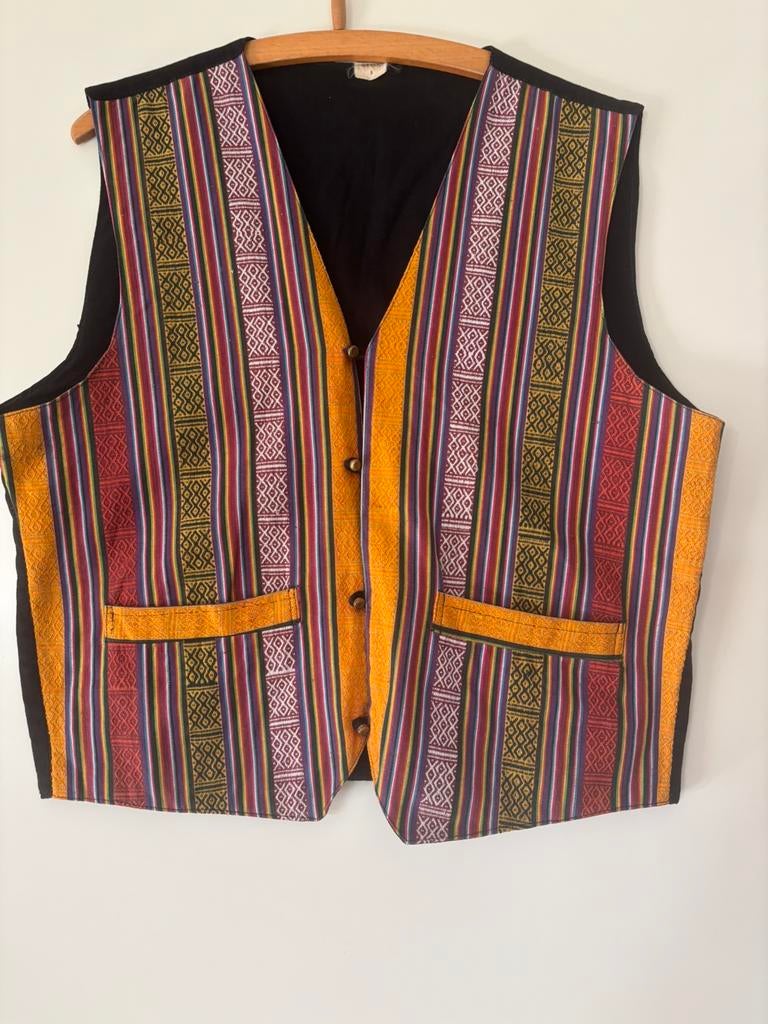Gilet vintage uit Nepal, Maat 38/40 (M), Zwart, Ophalen of Verzenden, Zo goed als nieuw