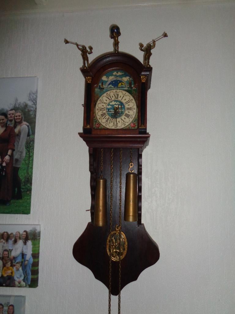 Mooie EIKEN Houten Hang Klok met Gewichten., Ophalen