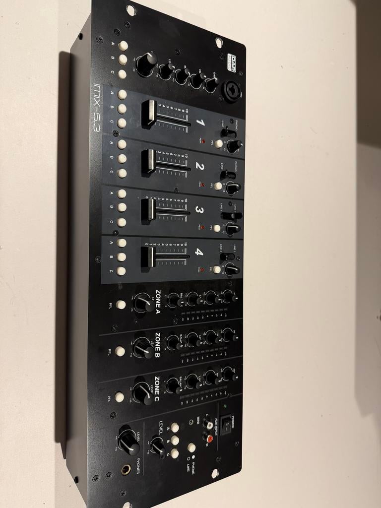Dap audio iMIX-5.3 19 inch zone mixer, Muziek en Instrumenten, Mengpanelen, Ophalen, Zo goed als nieuw, Minder dan 5 kanalen, Microfooningang
