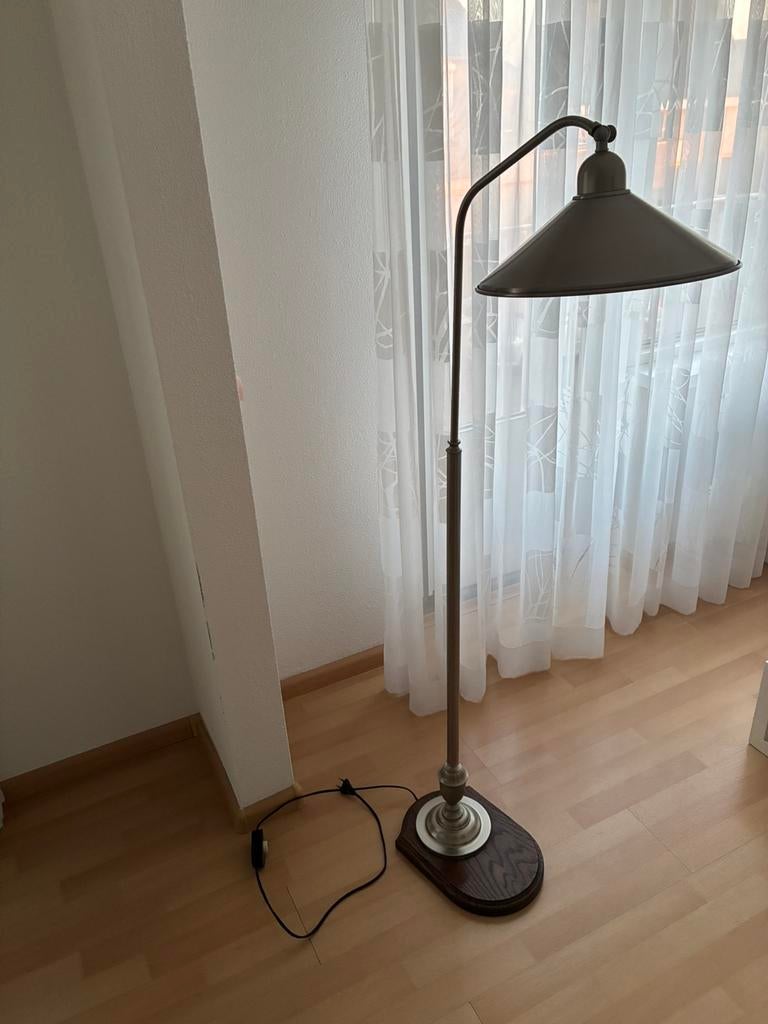 Leeslamp, Ophalen, Zo goed als nieuw, 150 tot 200 cm